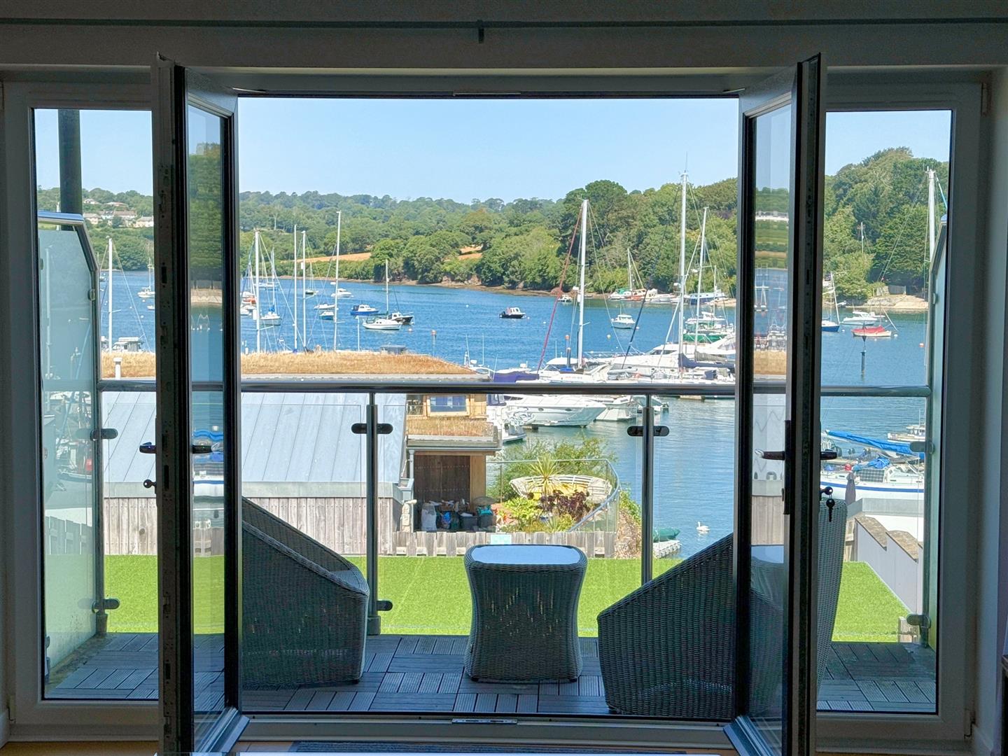 2 bed property in Puffin House, Falmouth
